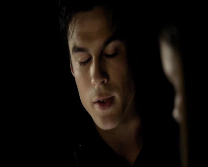 VampireDiariesWorld_dot_org-117LetTheRightOneIn0881.jpg