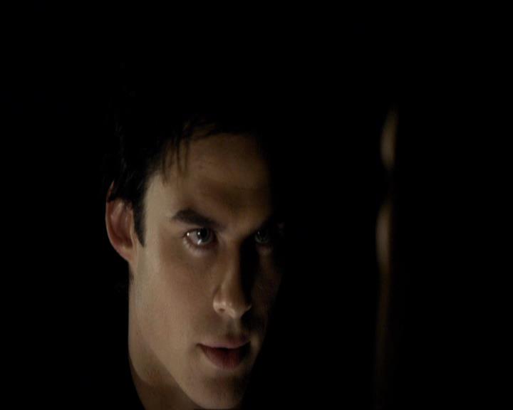 VampireDiariesWorld_dot_org-117LetTheRightOneIn0917.jpg