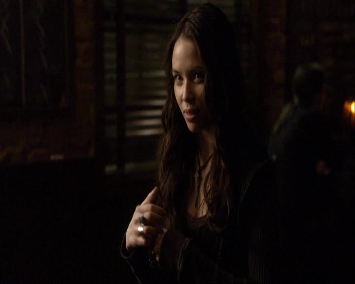 VampireDiariesWorld_dot_org-117LetTheRightOneIn1171.jpg