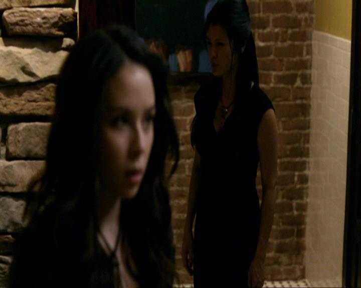 VampireDiariesWorld_dot_org-117LetTheRightOneIn1351.jpg