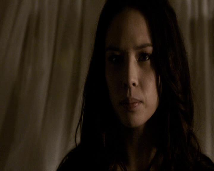 VampireDiariesWorld_dot_org-117LetTheRightOneIn2196.jpg