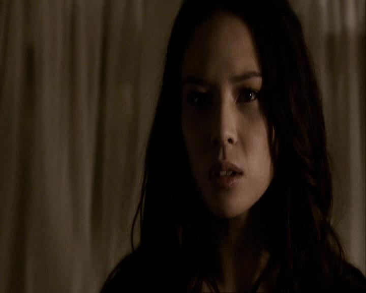 VampireDiariesWorld_dot_org-117LetTheRightOneIn2197.jpg