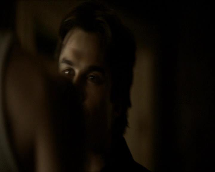 VampireDiariesWorld_dot_org-118UnderControl0056.jpg