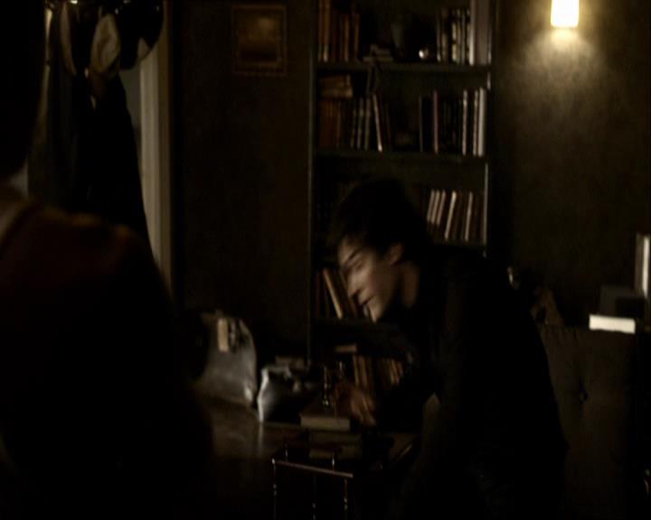 VampireDiariesWorld_dot_org-118UnderControl0067.jpg