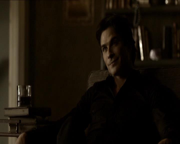 VampireDiariesWorld_dot_org-118UnderControl0075.jpg