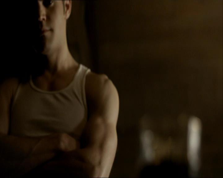 VampireDiariesWorld_dot_org-118UnderControl0099.jpg