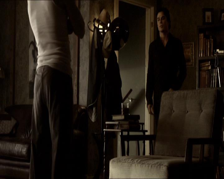 VampireDiariesWorld_dot_org-118UnderControl0102.jpg