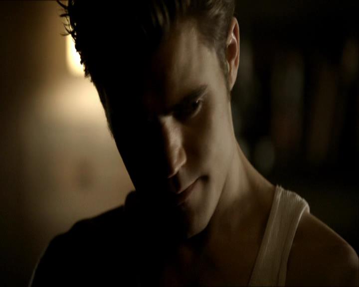 VampireDiariesWorld_dot_org-118UnderControl0109.jpg