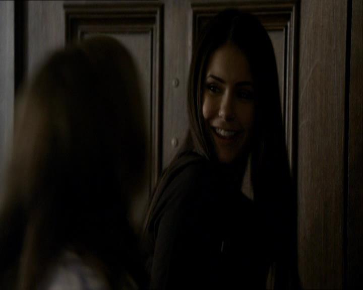 VampireDiariesWorld_dot_org-118UnderControl0121.jpg