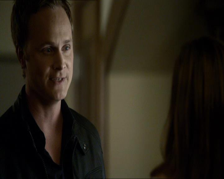 VampireDiariesWorld_dot_org-118UnderControl0161.jpg