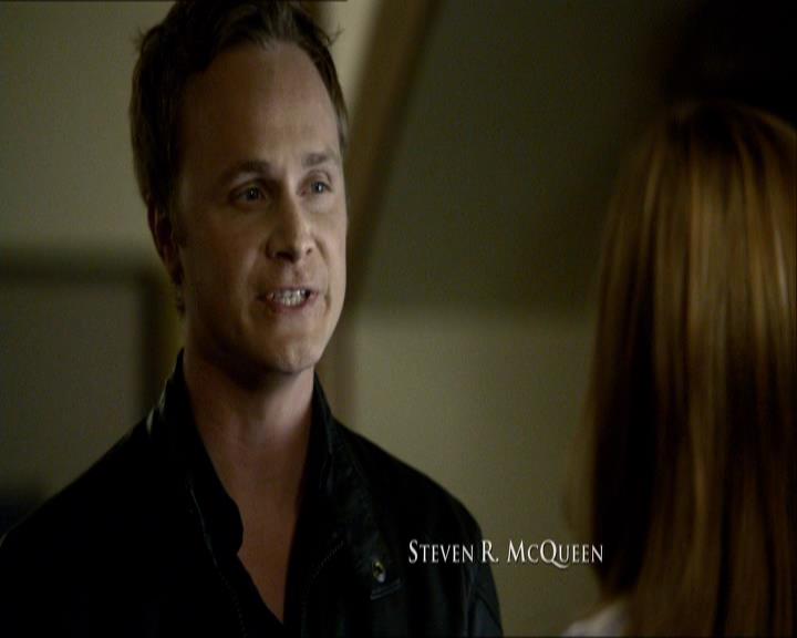 VampireDiariesWorld_dot_org-118UnderControl0168.jpg