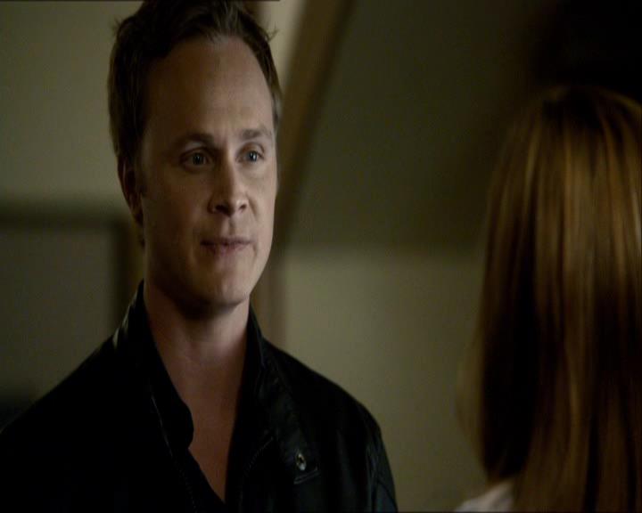 VampireDiariesWorld_dot_org-118UnderControl0170.jpg