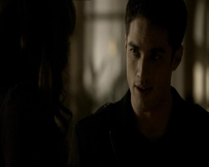 VampireDiariesWorld_dot_org-118UnderControl1358.jpg