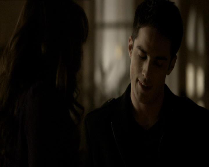 VampireDiariesWorld_dot_org-118UnderControl1364.jpg