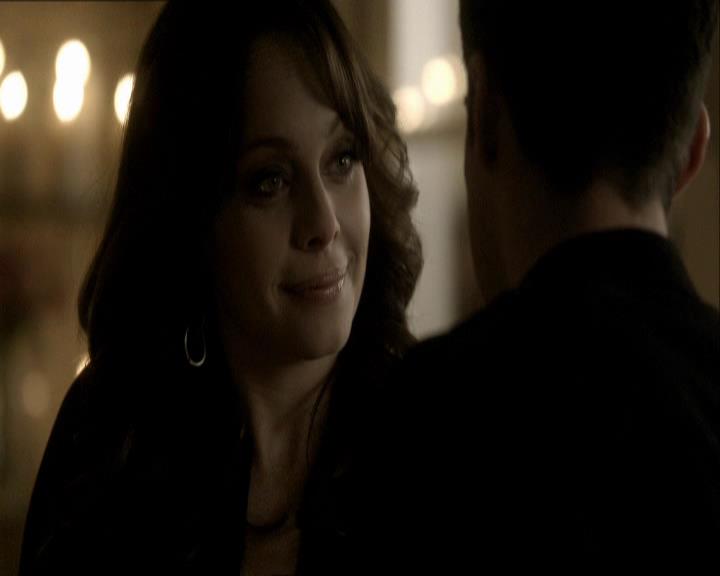 VampireDiariesWorld_dot_org-118UnderControl1380.jpg