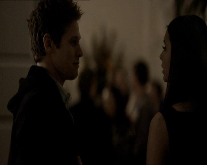 VampireDiariesWorld_dot_org-118UnderControl1384.jpg