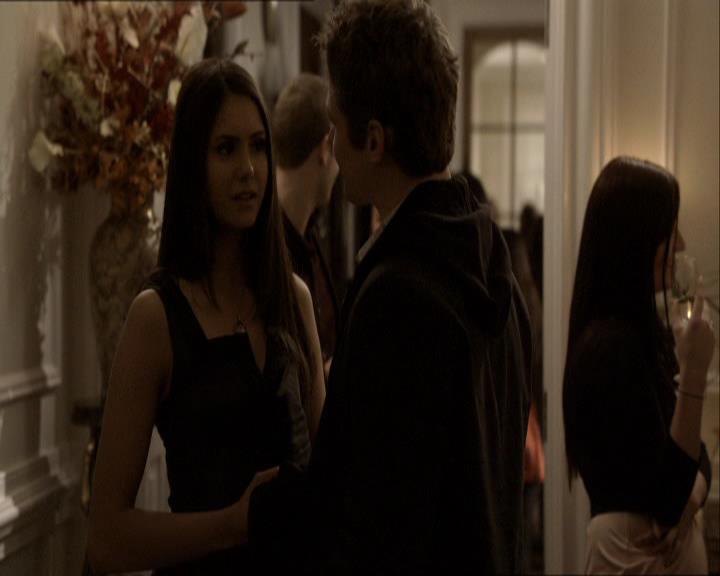 VampireDiariesWorld_dot_org-118UnderControl1401.jpg