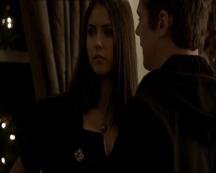 VampireDiariesWorld_dot_org-118UnderControl1407.jpg