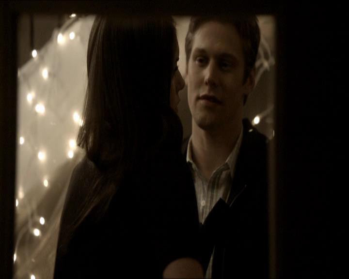 VampireDiariesWorld_dot_org-118UnderControl1411.jpg