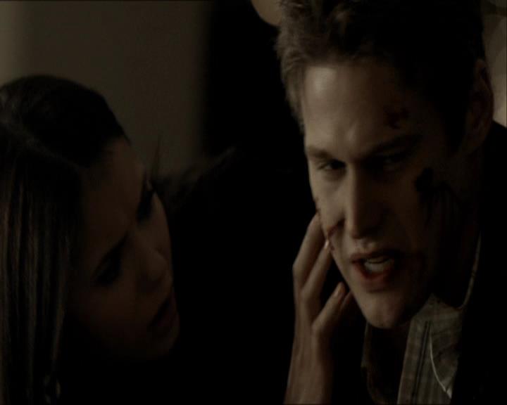 VampireDiariesWorld_dot_org-118UnderControl1477.jpg