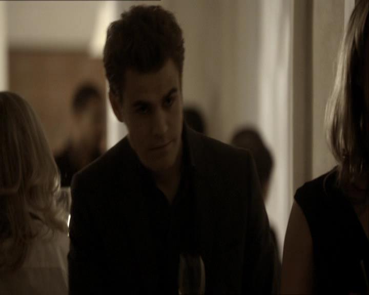 VampireDiariesWorld_dot_org-118UnderControl1485.jpg