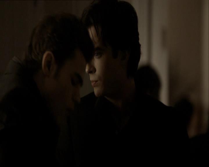 VampireDiariesWorld_dot_org-118UnderControl1491.jpg