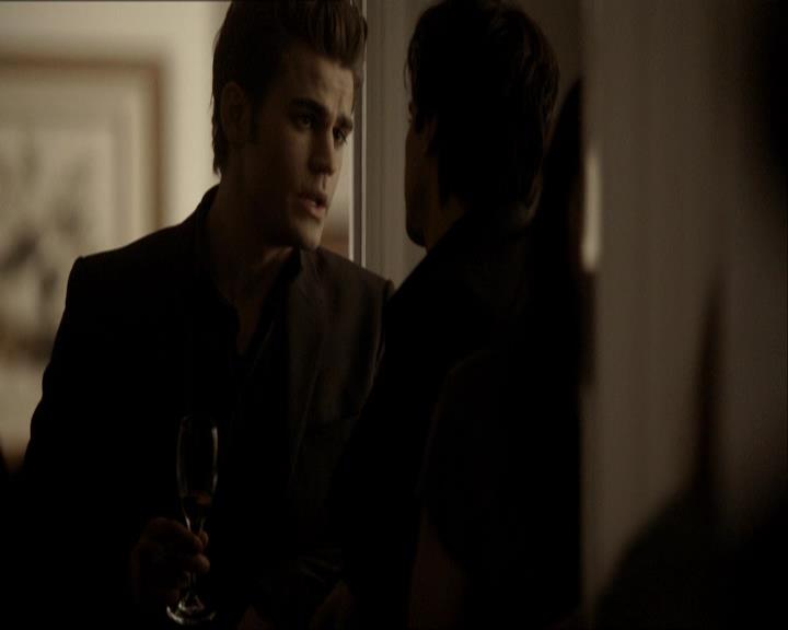 VampireDiariesWorld_dot_org-118UnderControl1494.jpg