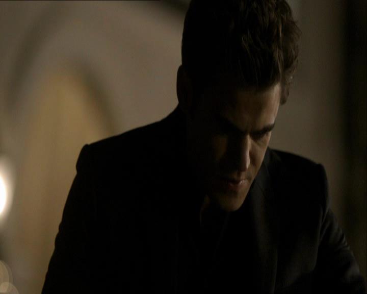 VampireDiariesWorld_dot_org-118UnderControl1591.jpg