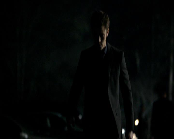 VampireDiariesWorld_dot_org-118UnderControl1708.jpg