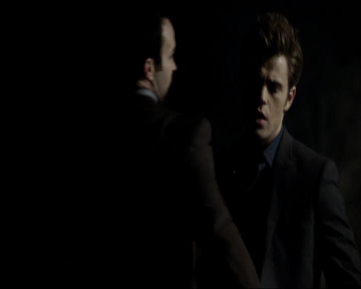 VampireDiariesWorld_dot_org-118UnderControl1710.jpg