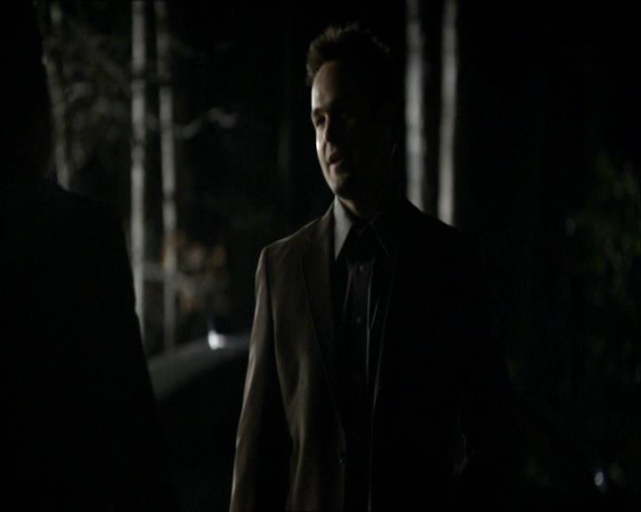 VampireDiariesWorld_dot_org-118UnderControl1712.jpg