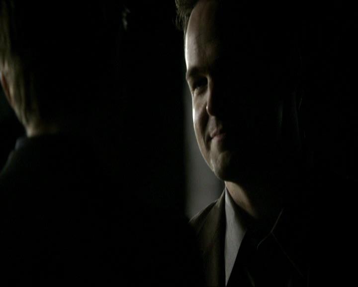 VampireDiariesWorld_dot_org-118UnderControl1735.jpg