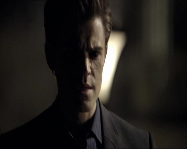 VampireDiariesWorld_dot_org-118UnderControl1751.jpg