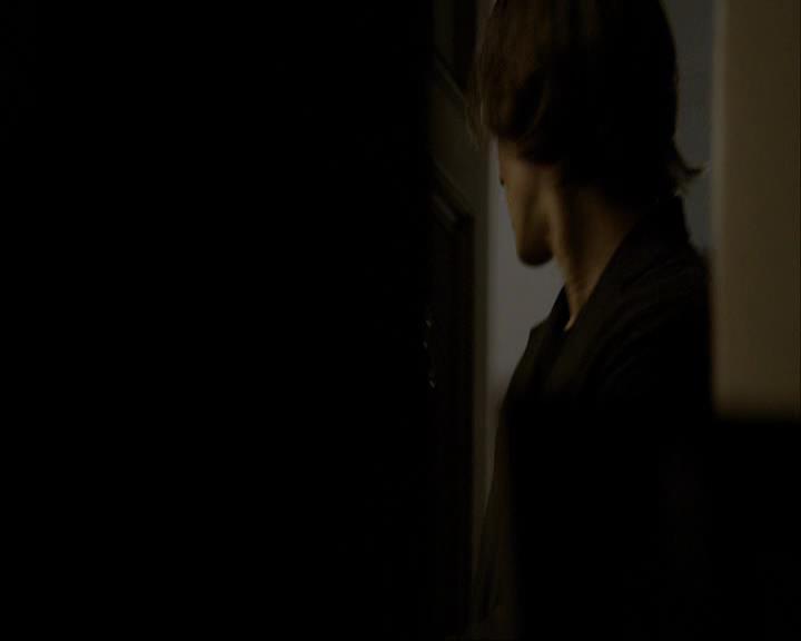 VampireDiariesWorld_dot_org-118UnderControl1757.jpg