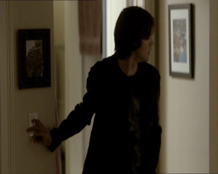 VampireDiariesWorld_dot_org-118UnderControl1768.jpg