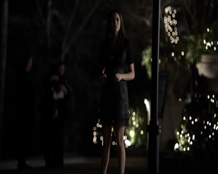 VampireDiariesWorld_dot_org-118UnderControl1825.jpg