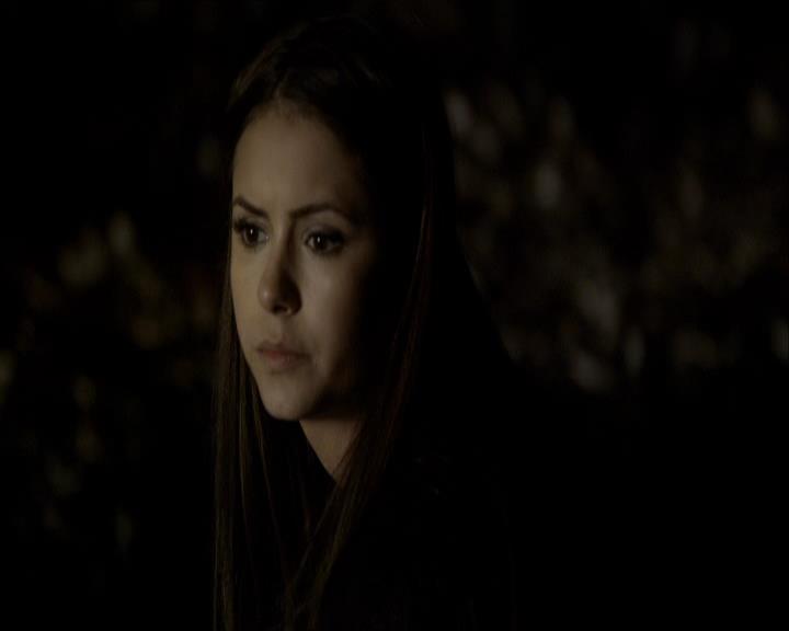 VampireDiariesWorld_dot_org-118UnderControl1852.jpg