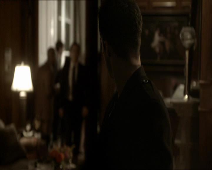 VampireDiariesWorld_dot_org-118UnderControl1861.jpg