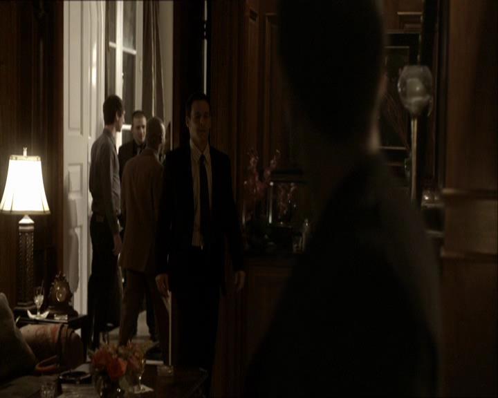 VampireDiariesWorld_dot_org-118UnderControl1862.jpg