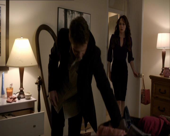 VampireDiariesWorld_dot_org-118UnderControl1892.jpg