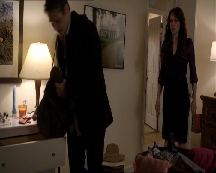 VampireDiariesWorld_dot_org-118UnderControl1894.jpg