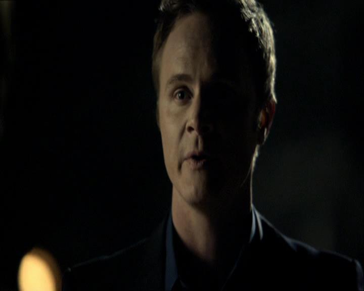 VampireDiariesWorld_dot_org-118UnderControl2011.jpg