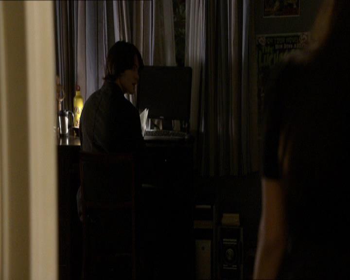 VampireDiariesWorld_dot_org-118UnderControl2038.jpg