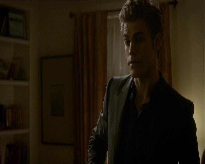 VampireDiariesWorld_dot_org-118UnderControl2066.jpg