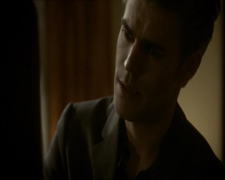 VampireDiariesWorld_dot_org-118UnderControl2078.jpg