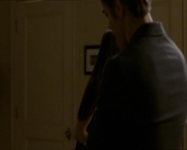 VampireDiariesWorld_dot_org-118UnderControl2081.jpg