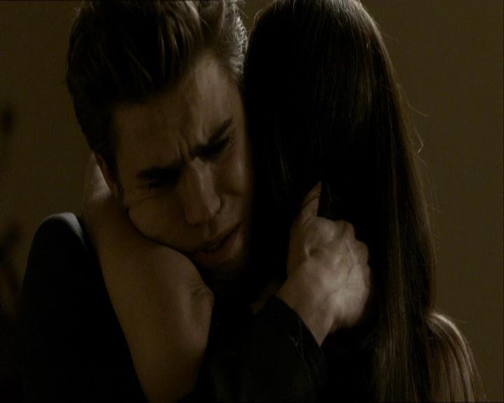 VampireDiariesWorld_dot_org-118UnderControl2178.jpg