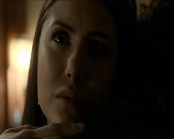 VampireDiariesWorld_dot_org-118UnderControl2186.jpg