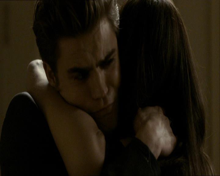 VampireDiariesWorld_dot_org-118UnderControl2188.jpg