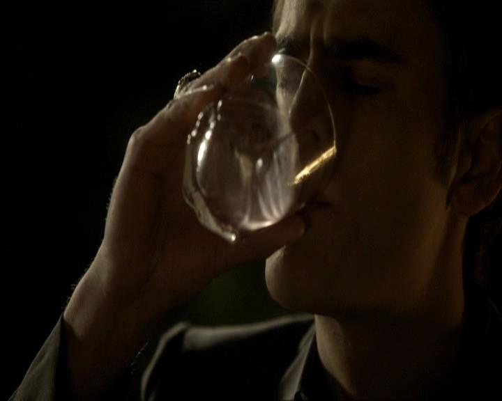 VampireDiariesWorld_dot_org-118UnderControl2281.jpg